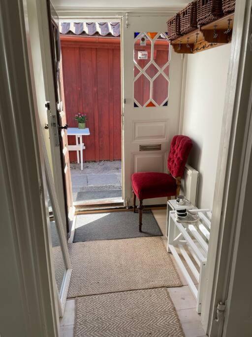 Villa Historisk Charm I Hjaertat Av Gamla Stan Kalmar Esterno foto